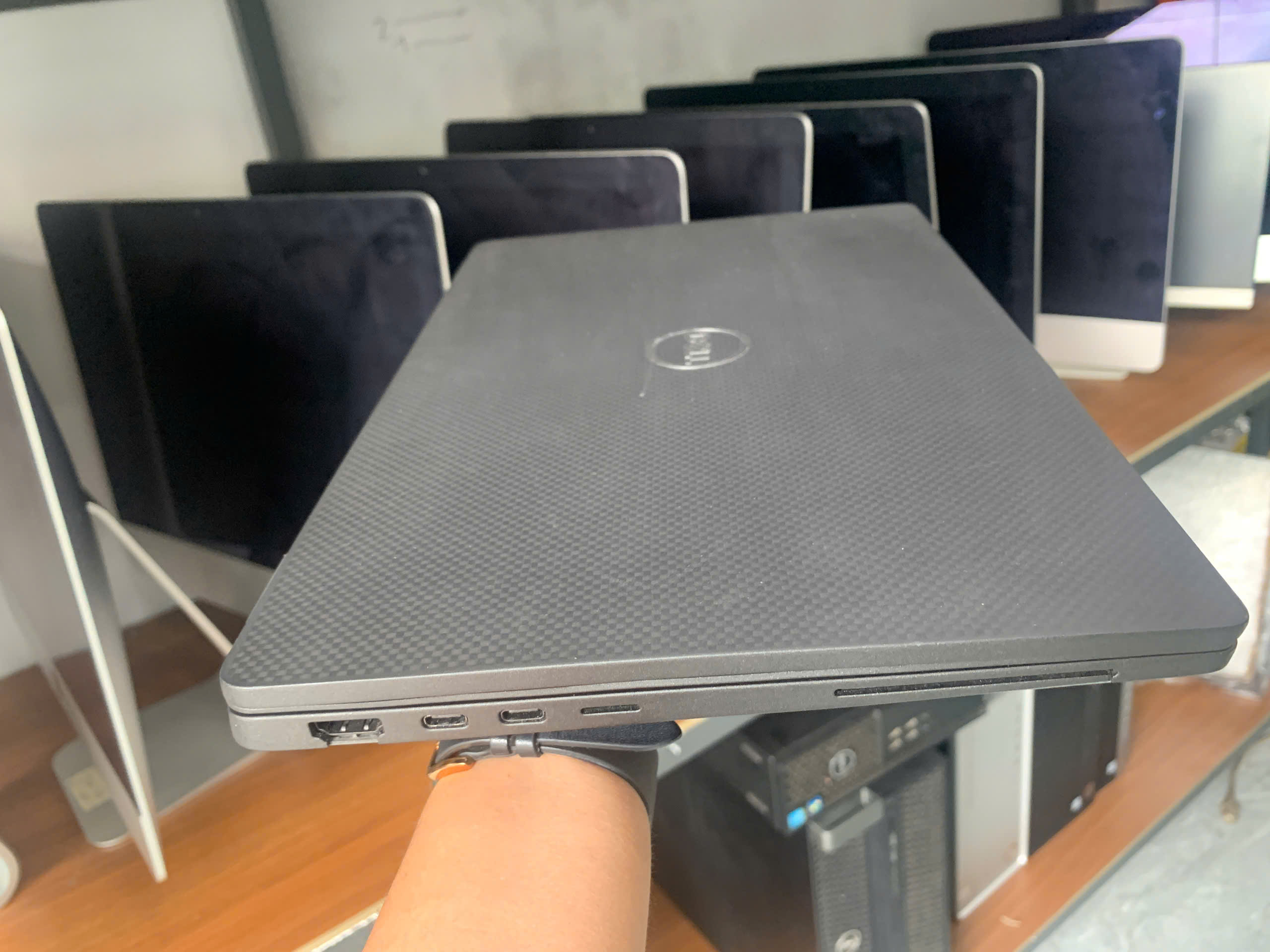 Dell Latitude 7410 i7-1061U - Ảnh 5